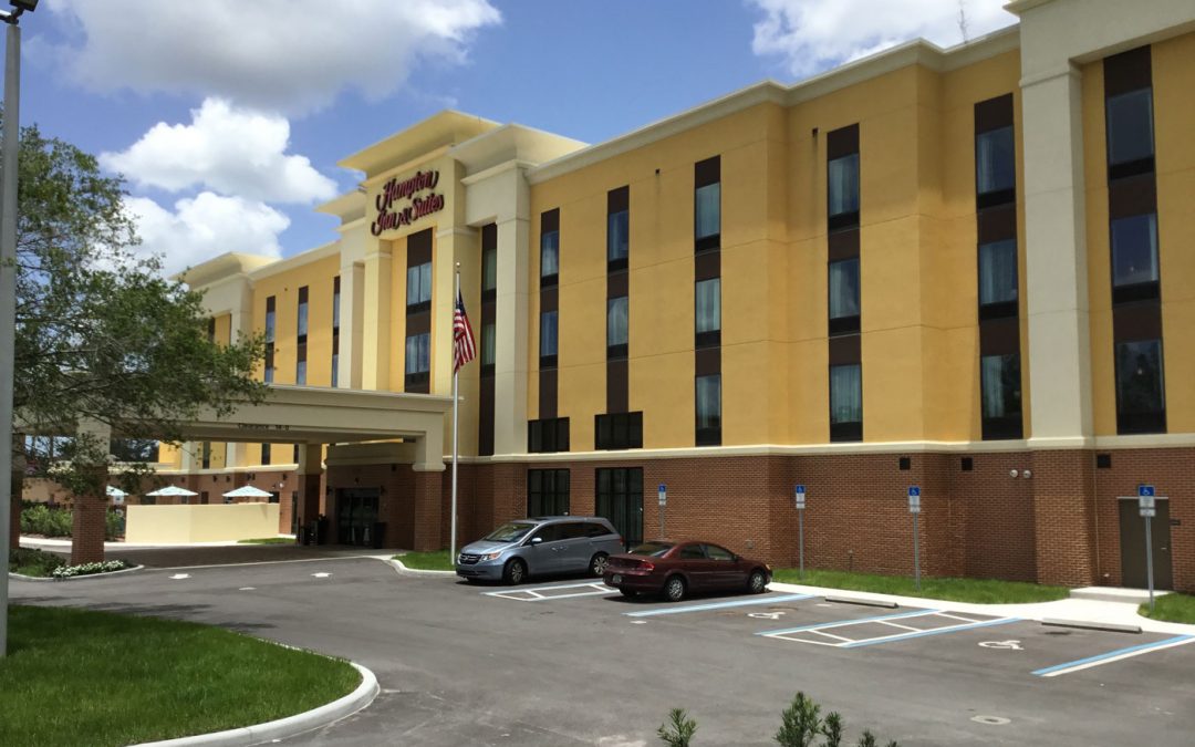 Hampton Inn & Suites